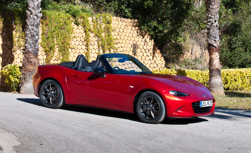 MAZDA MX-5 MIATA 