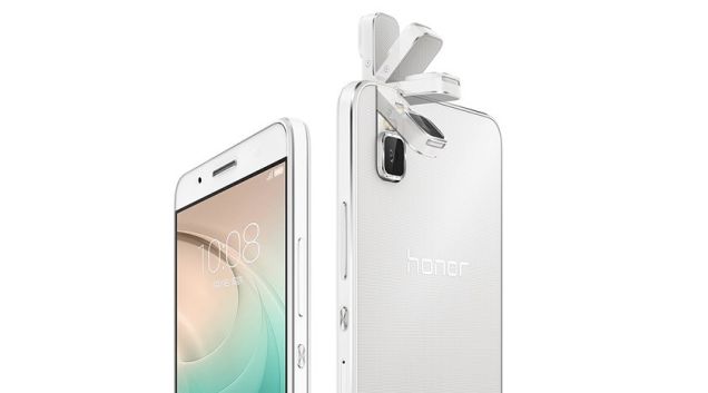 Huawei Honor 7i Is Here To Revolutionize Your Selfies