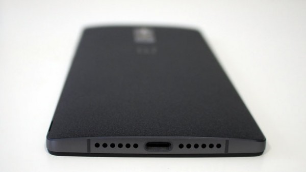 OnePlus 2 - Chunky for a smartphone