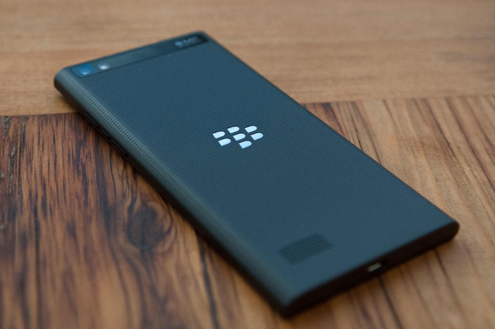 BlackBerry Priv Back