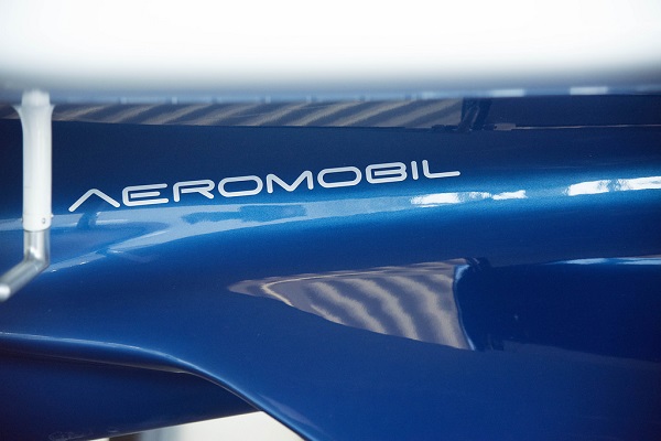 aeromobil first flying car